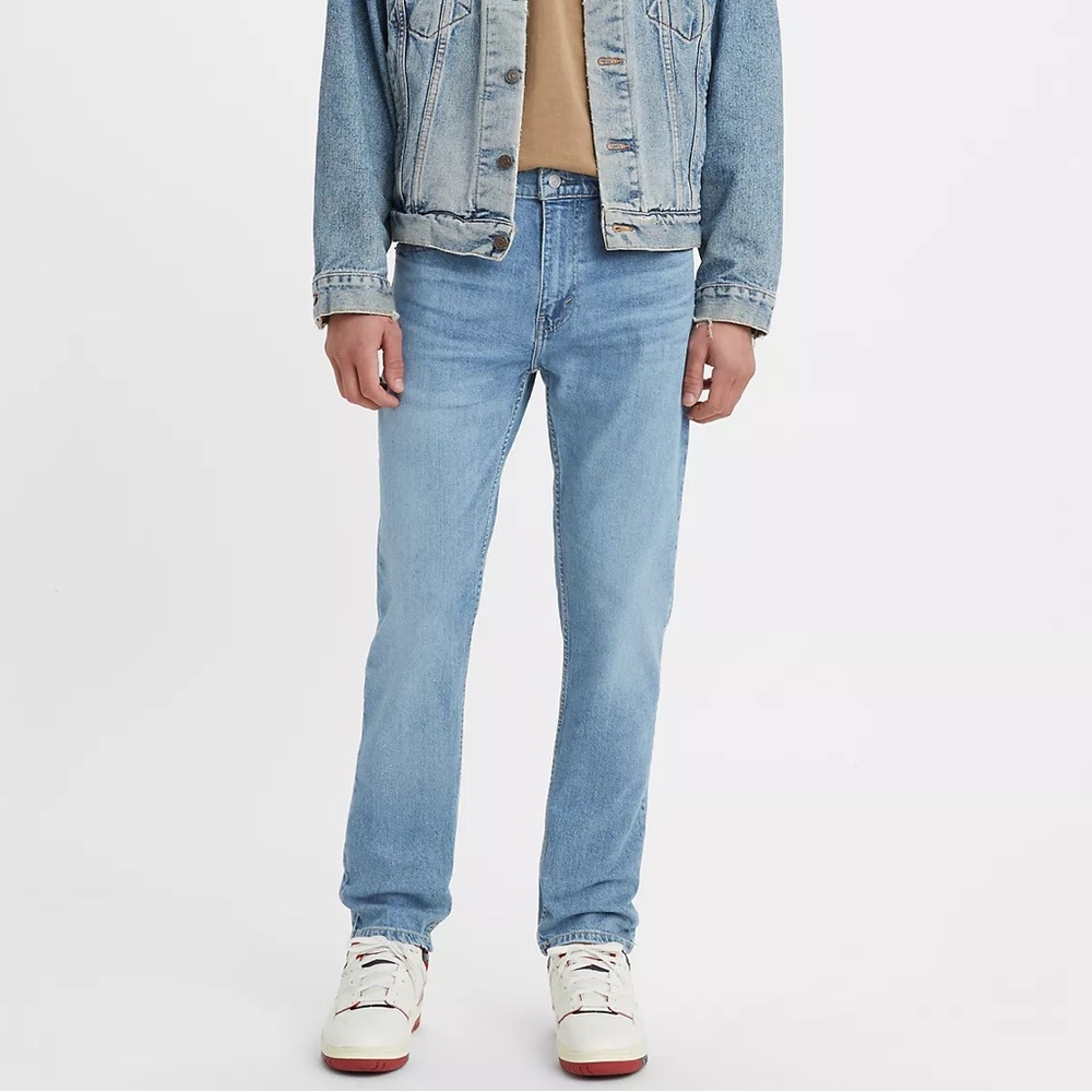 Levi's 502 Light Wash 33 x 32